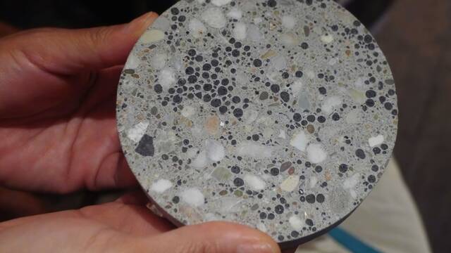 El cemento del futuro: cientficos desarrollan un material 'vivo' que produce electricidad y lo cambia todo