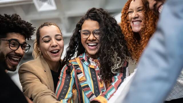 Una renta b�sica de 1625 euros al mes: llega la primera soluci�n universal contra el desempleo causado por la IA en Europa