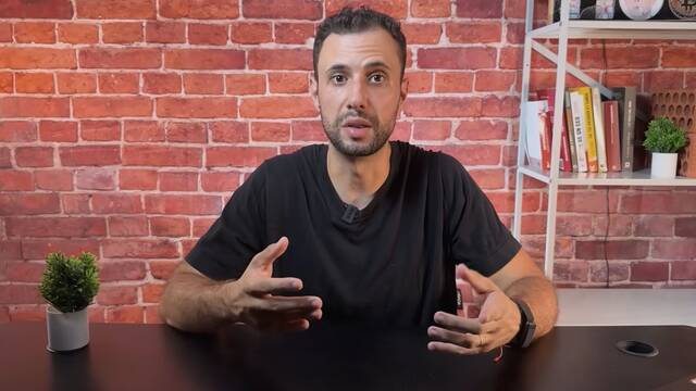 Julio Plaza, experto inmobiliario, advierte sobre el momento para comprar un piso en Espaa: 'Puedes ahorrarte 50.000 euros'