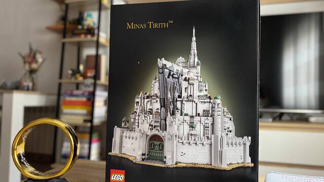 LEGO convierte Minas Tirith en una �pica construcci�n de 8278 piezas que recrea la ciudad de El Se�or de los Anillos al detalle
