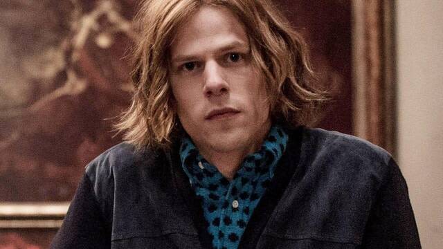 La reflexi�n de Jesse Eisenberg (43), actor: ''Batman v Superman' hundi� mi carrera, todos me dieron la espalda'