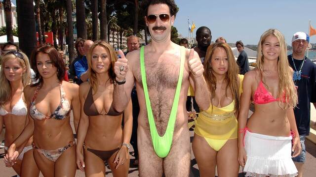 Arrestados por vestir el baador de Borat en Kazajistn