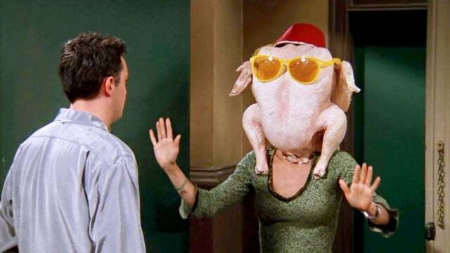 Courteney Cox recrea ESA escena de Friends por Acci�n de Gracias