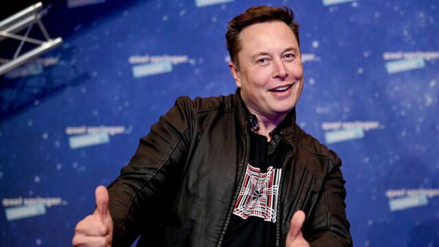 Elonk Musk prometi� que vender�a sus acciones para pagar impuestos, pero ocult� la verdad