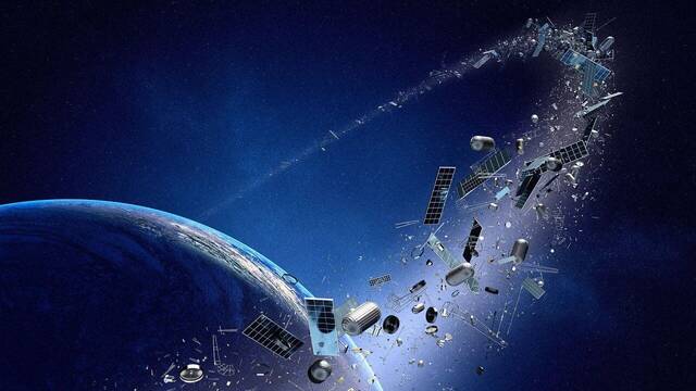 Científicos crean un campo megnético para eliminar el anillo de basura espacial de la Tierra