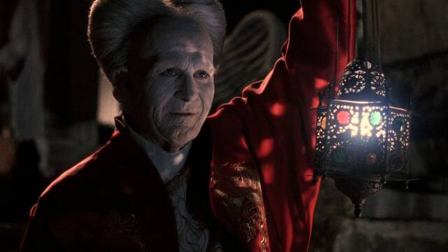 Drácula: Gary Oldman durmió cada noche en un ataúd para prepararse el papel