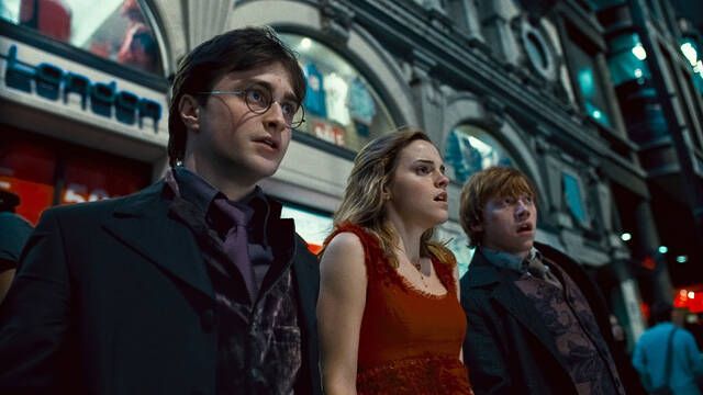 Chris Columbus quiere dirigir 'Harry Potter y El legado maldito' con el tro protagonista