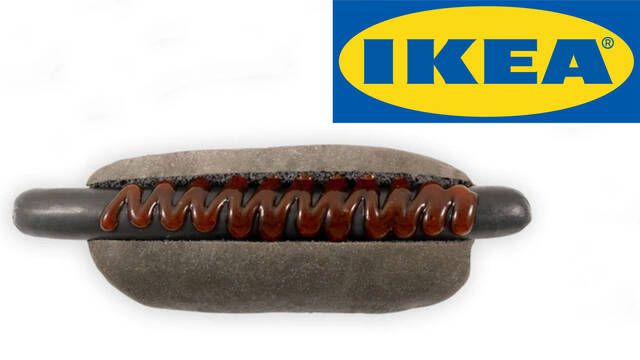 Ikea vende unos perritos calientes negros y gigantes al doble de precio que los normales