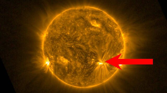 Una misteriosa 'serpiente solar' orbita en torno al Sol y desconcierta a la ESA