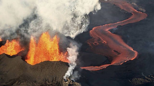 Islandia declara el estado de emergencia ante la amenaza de una erupcin volcnica