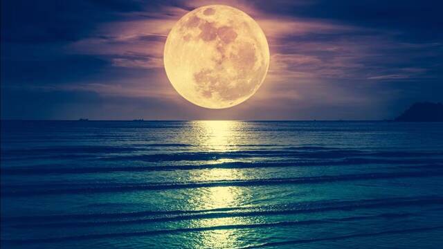 Llega la luna llena del Castor y se podr� ver en Espa�a: �Cu�ndo y a qu� hora?