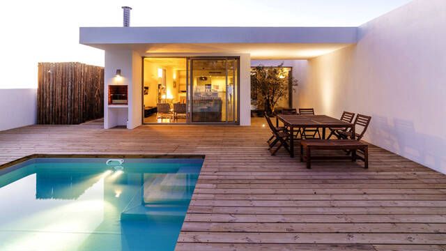 As puedes tener una casa con terraza y barbacoa por menos de 30.000 euros