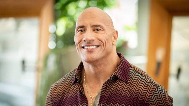 Dwayne Johnson desmiente su mal comportamiento en los rodajes pero admite que 'orina en botellas' de forma habitual