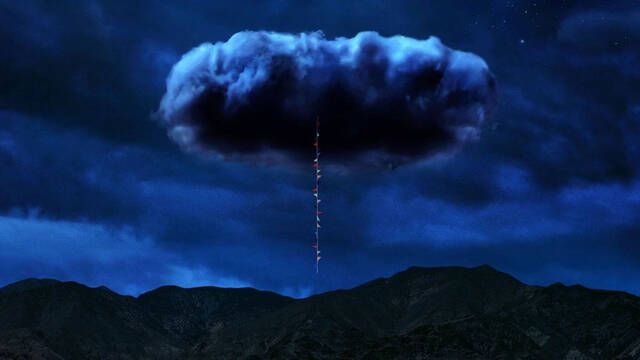 En Nueva Zelanda hay una nube parecida a un OVNI, que aparece siempre en el mismo sitio, y trae de cabeza a la NASA