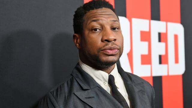 La exnovia de Jonathan Majors retira la demanda por agresin y difamacin que provoc su despido fulminante de Marvel