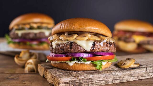 Una de las cadenas de comida rpida ms importantes de Espaa con cientos de restaurantes, al borde del cierre