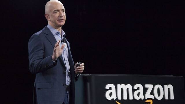 Jeff Bezos (61 aos) revela el tipo de empleado que la IA no puede sustituir y sobrevivir a la automatizacin de Amazon