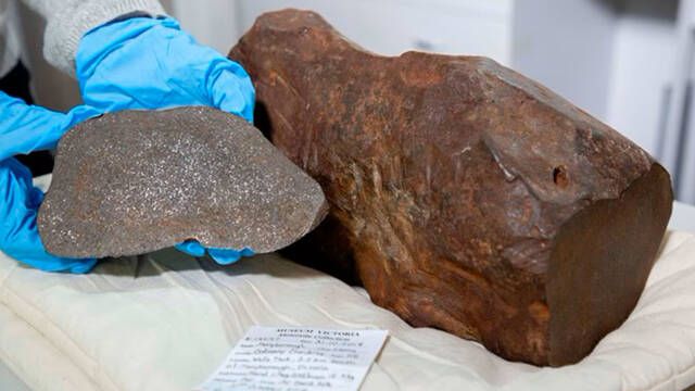 Un australiano ha conservado aos una piedra que se encontr en un parque creyendo que era oro y en realidad vale mucho ms