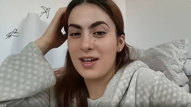 Sara, una joven espaola de 22 aos que trabaja como camarera en Suiza: 'Gano 5.300 euros, ms que un ingeniero en Espaa'