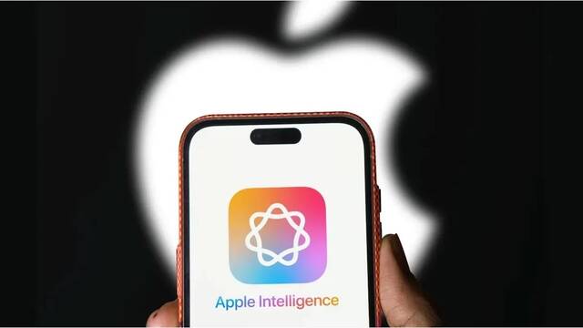 Apple pierde a su gur de la IA: John Giannandrea abandona la compaa tras no lograr renovar Siri y perder contra ChatGPT