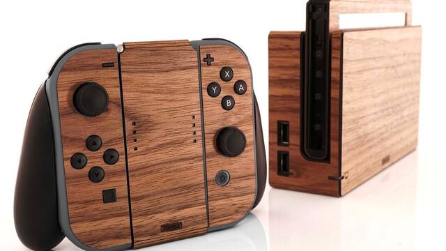 As son la Xbox One, PS4 y Nintendo Switch de madera de Toastmade