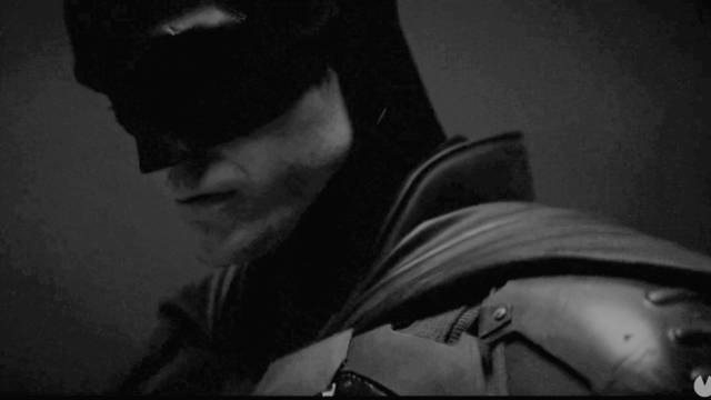 The Batman: Primer vistazo a Robert Pattinson con el traje del Caballero Oscuro
