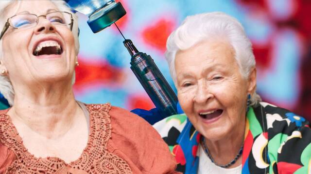 Detienen a dos jvenes disfrazadas de abuelas para vacunarse contra la COVID-19