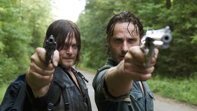 The Walking Dead: Andrew Lincoln y Norman Reedus juntos de nuevo. Por algo en especial?