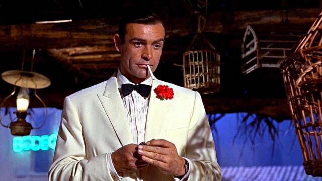 Las novelas de James Bond sern editadas para eliminar el contenido racista