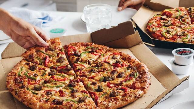¿Te gusta la pizza y quieres ganar 1000 euros en dos días? Domino's lanza una oferta de catador irresistible