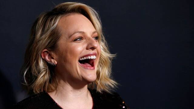 Elisabeth Moss, la estrella de 'El cuento de la criada', desvela por sorpresa que est embarazada