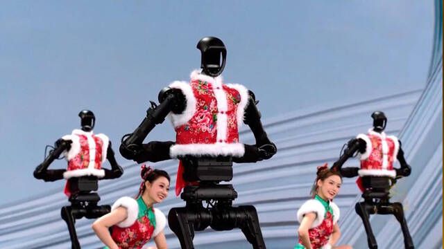 Un robot con inteligencia artificial se descontrola y ataca al publico durante un festival en China