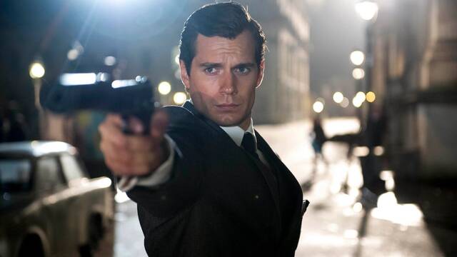 La compra de James Bond por parte de Amazon sacude Hollywood y los fans claman por Henry Cavill como el nuevo 007