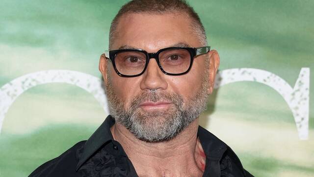 El primer vistazo de Dave Bautista como el villano de 'Los Inmortales' con Henry Cavill confirma la calidad del remake