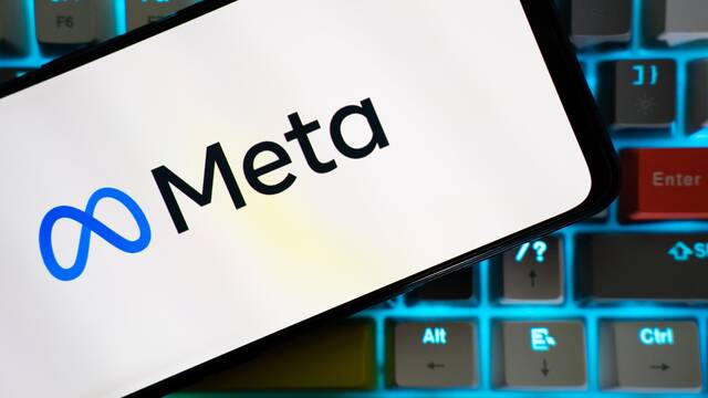 No es Black Mirror: Meta patenta una IA que, tras tu muerte, publica y chatear por ti en Instagram y Facebook