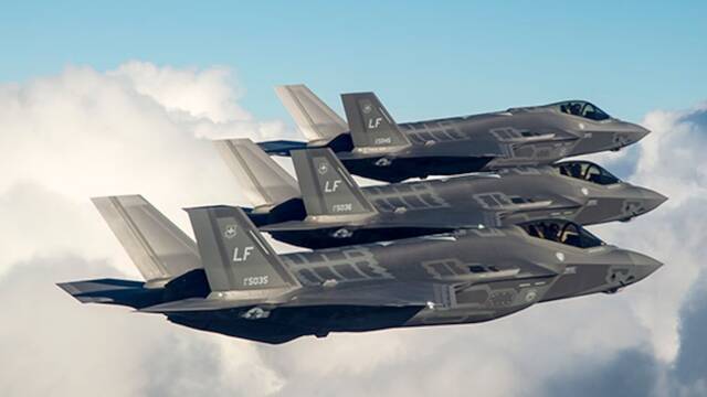 EE.UU y Trump agrupan cientos de cazas y 75.000 soldados sobre Ir�n: es el mayor despliegue b�lico desde la Guerra de Irak