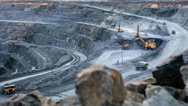 Revoluci�n en la industria del motor: Europa descubre una 'mina de oro blanco' con 34.000 toneladas que cambia los autom�viles