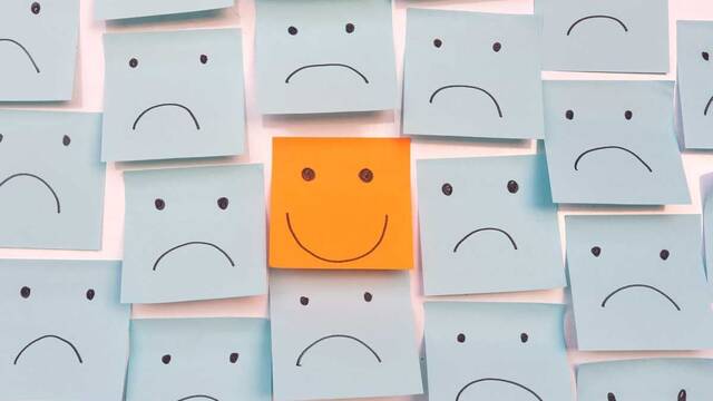 Claude Steele (80), psic�logo, sobre el pensamiento positivo: 'Decir 'elijo la felicidad' funciona en algunos contextos'