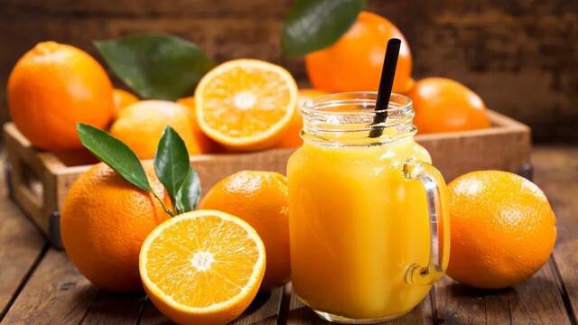 Ni el zumo de naranja ni la vitamina C: contra el catarro hay una vitamina que realmente funciona, seg�n expertos