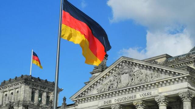 Est� confirmado: Alemania prueba la jornada laboral de 4 d�as y presenta una lecci�n para Espa�a