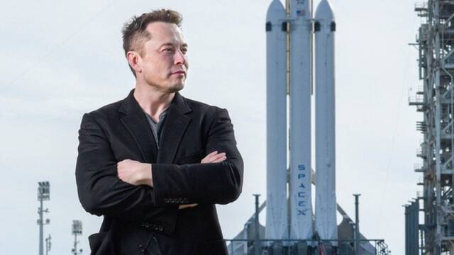 Antes de pisar Marte, Elon Musk planea una ciudad lunar en menos de 10 a�os y acelera las misiones Starship con la NASA