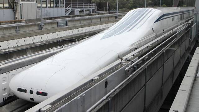 Jap�n construye un tren magn�tico que flota a 600 km/h y que cruza t�neles s�smicos para conectar Tokio con Osaka en 1 hora
