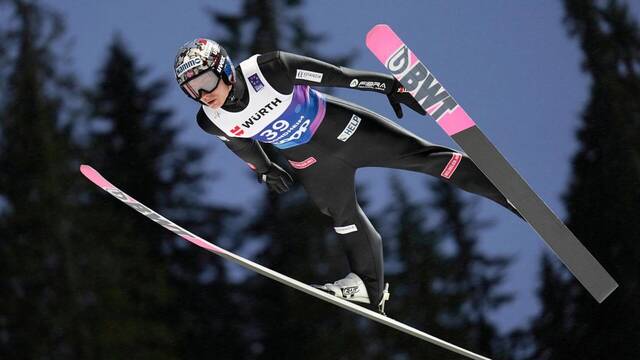 Crece la preocupaci�n en los Juegos Ol�mpicos de Invierno: los saltadores de esqu� aumentan sus penes para saltar m�s lejos