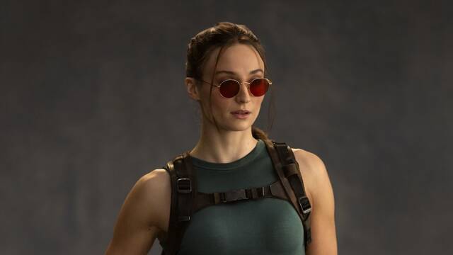 Ya es oficial: Sophie Turner (29) arrasa en las primeras im�genes del rodaje de 'Tomb Raider' para Prime Video