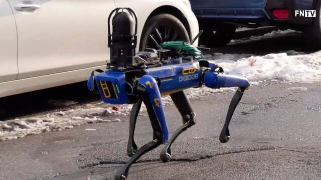 El futuro est aqu: La polica de Nueva York ya est utilizando perros robot