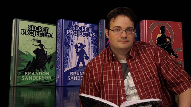 El escritor Brandon Sanderson sorprende al anunciar 5 nuevas novelas