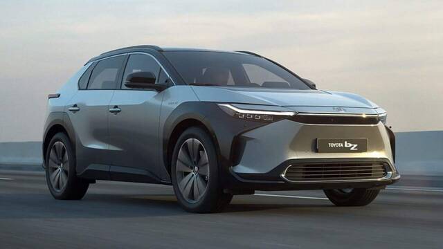 Toyota rechaza el coche elctrico y afirma que no es el futuro, pero tiene una revolucionaria alternativa