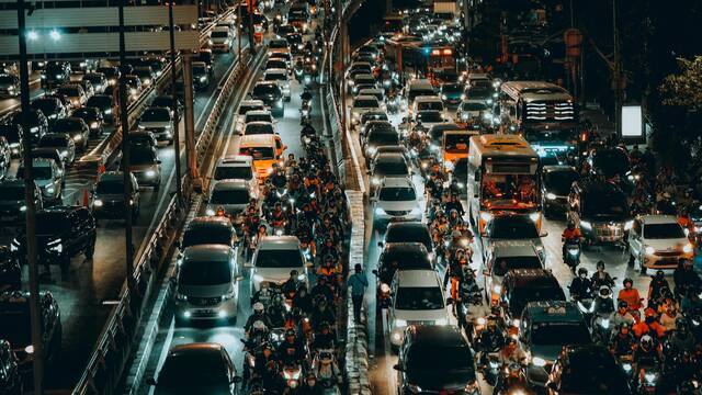 Estas son las ciudades con los peores atascos de Espaa y por primera vez, Valencia ha superado a Madrid
