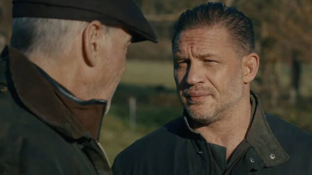 Guy Ritchie re�ne a Tom Hardy y  en un explosivo thriller de mafiosos y estrena un tr�iler espectacular