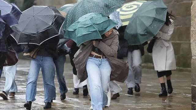 Llega un gran cambio de tiempo a Espa�a: tras meses de lluvias, otro zarpazo golpea sobre todo a Canarias